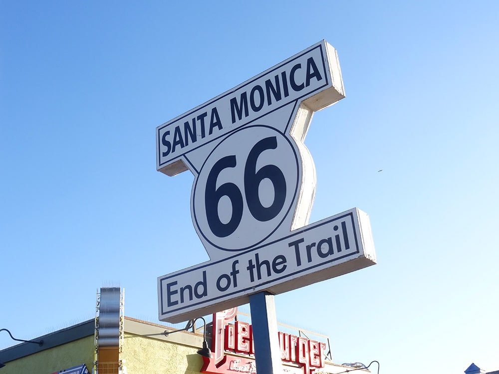 Santa Monica é uma parada obrigatória para quem vai conhecer LA! Clique no link e descubra o que fazer em até 7 dias nesse Roteiro para Los Angeles!