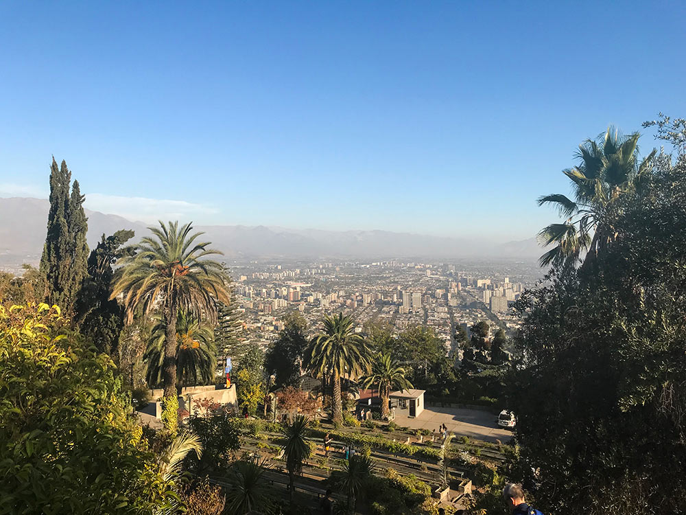 Aprenda a planejar uma viagem para Santiago do Chile com essas dicas! Onde se hospedar, transporte, melhores passeios e mais!